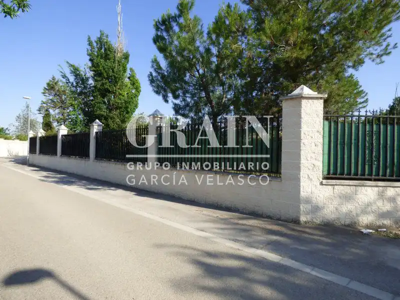 Chalet con piscina en venta en Pedanías - Extrarradio, imagen 2