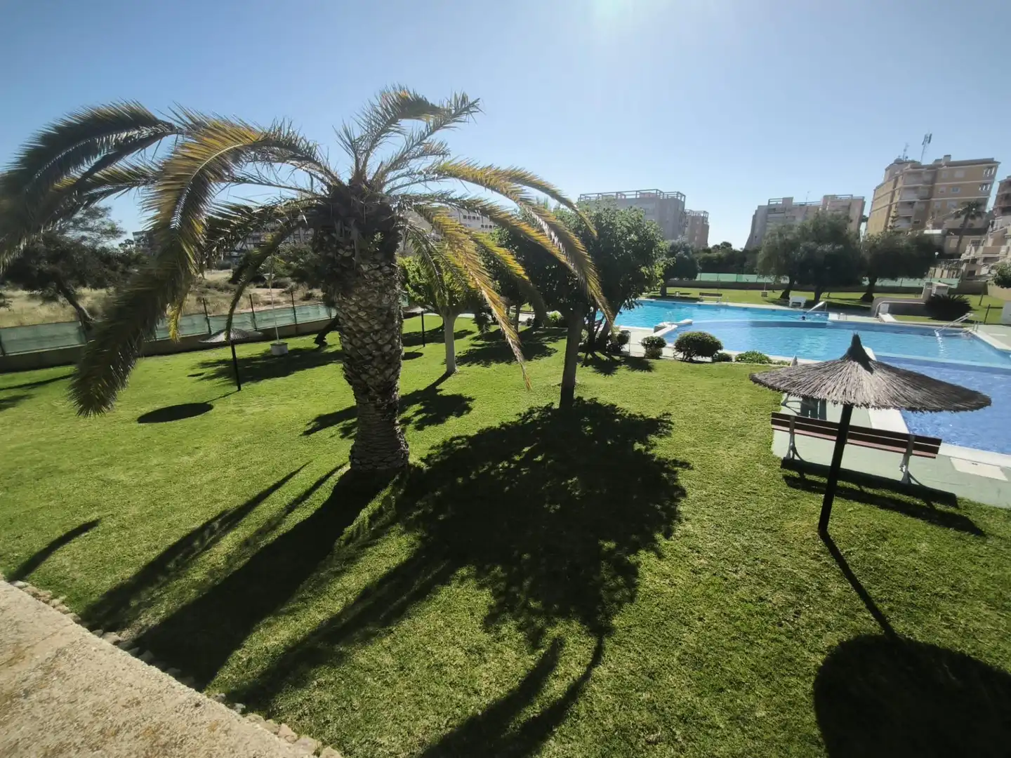 Bungalow con piscina en venta en Nueva Torrevieja - Aguas Nuevas