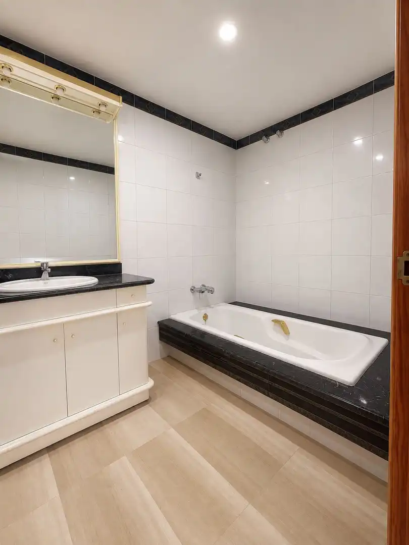 Baño de Casa o chalet en venta en Marratxí con Aire acondicionado, Calefacción y Jardín privado