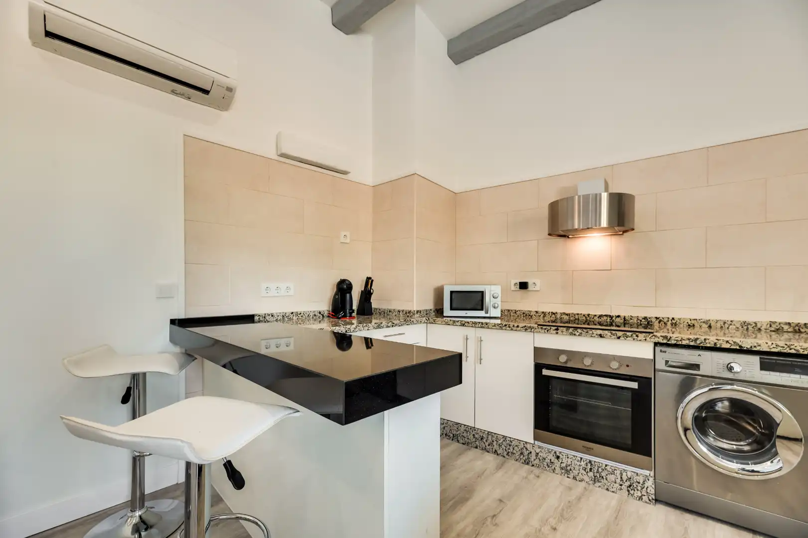 Apartament de lloguer a Calle Juan Larrea, Miraflores del Palo