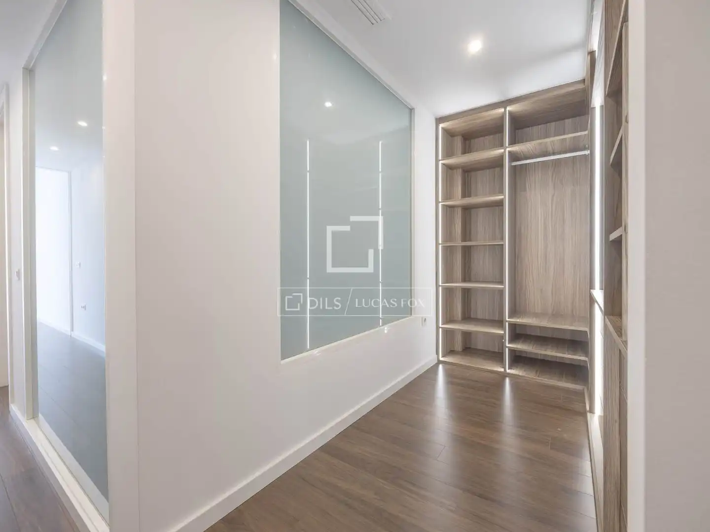 Bedroom of Flat for rent in Valencia  with Air Conditioner, Heating and Parquet flooring