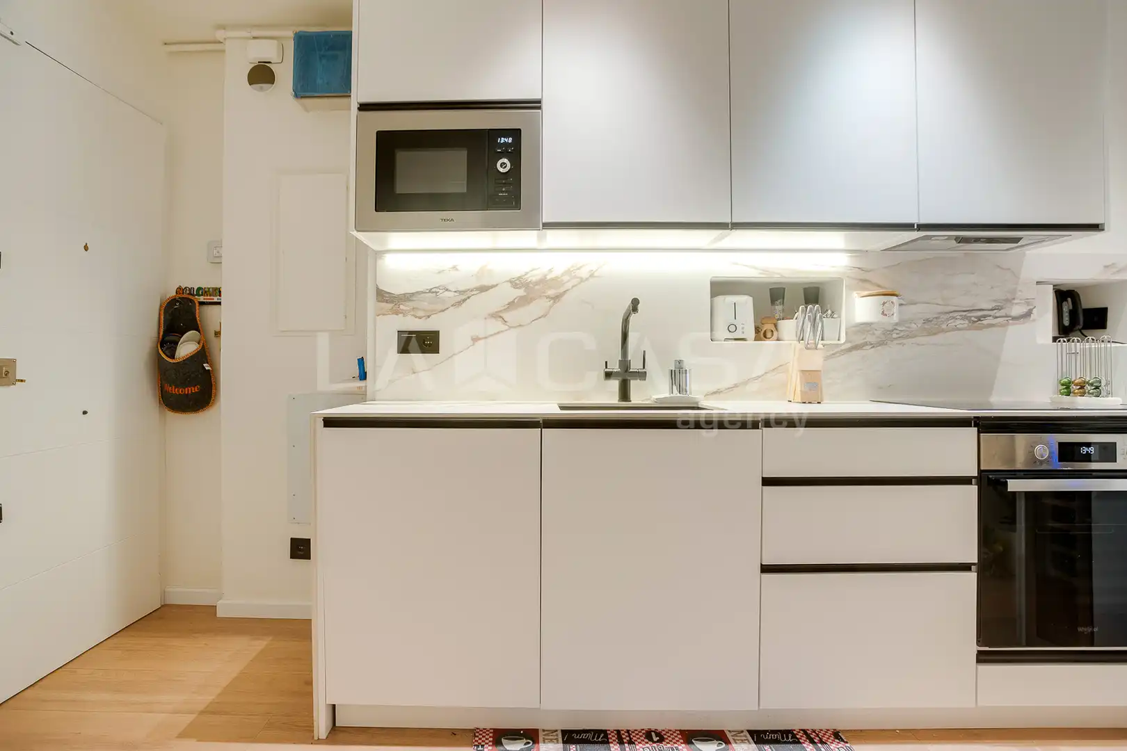 Cocina de Piso en venta en Barcelona con Balcón