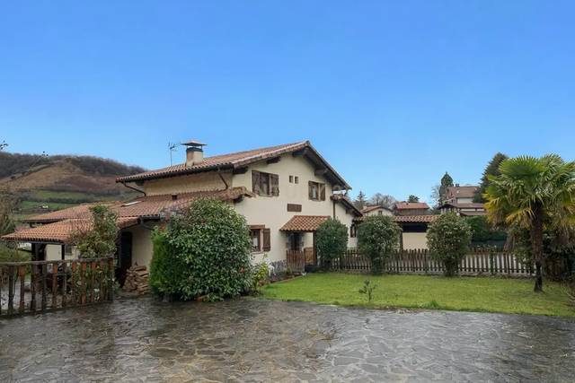 Casa-chalet en Venta en Leitza