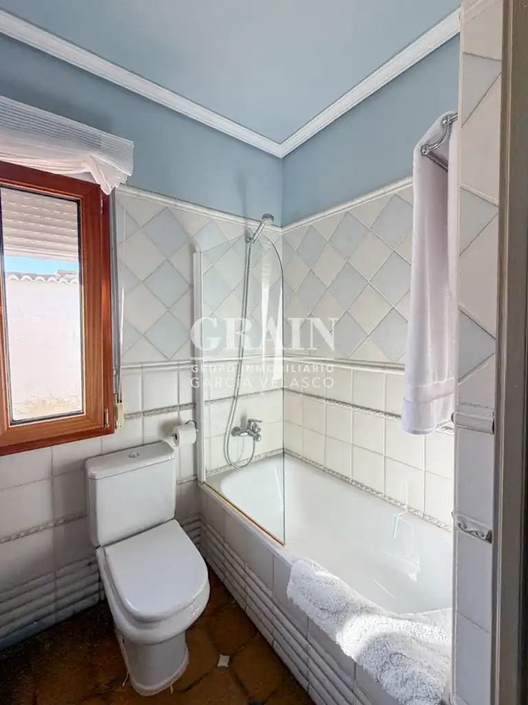 Bathroom of Detached homes for sale in Barrax  with Air Conditioner, Heating and Storage room