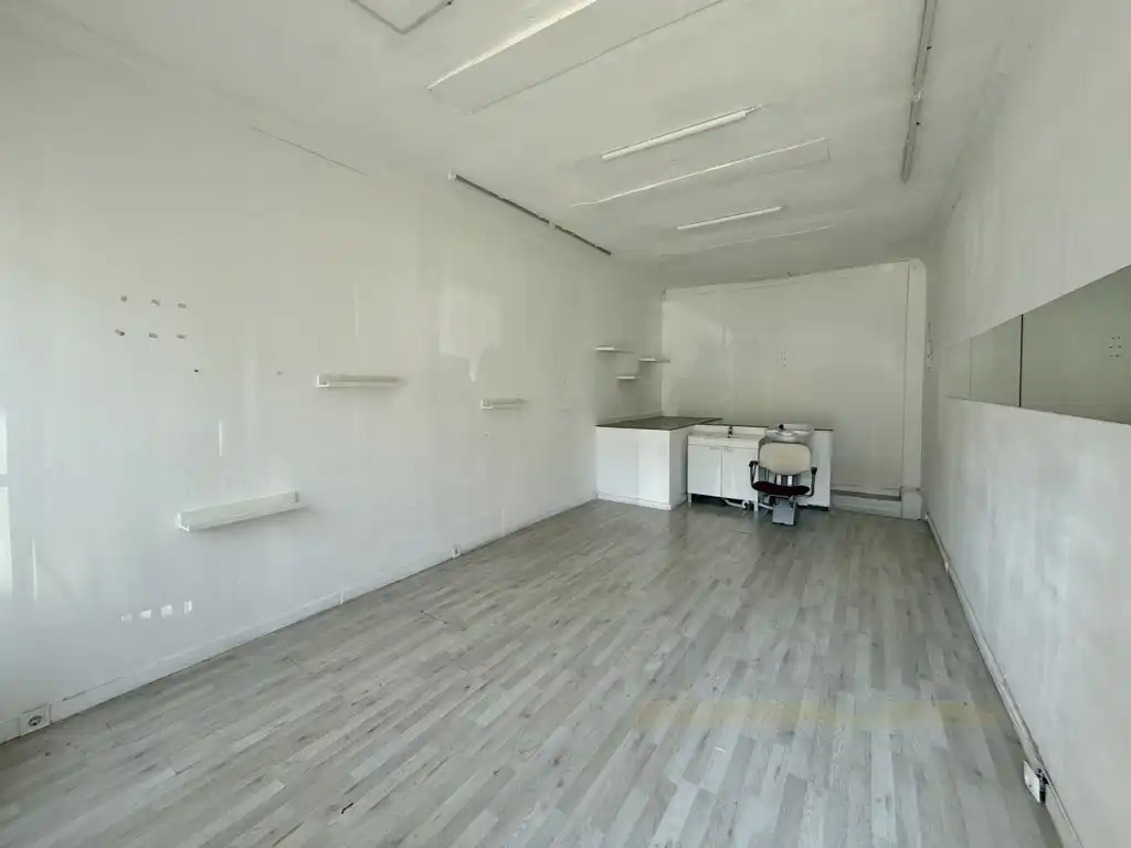 Local en venta en Ventas