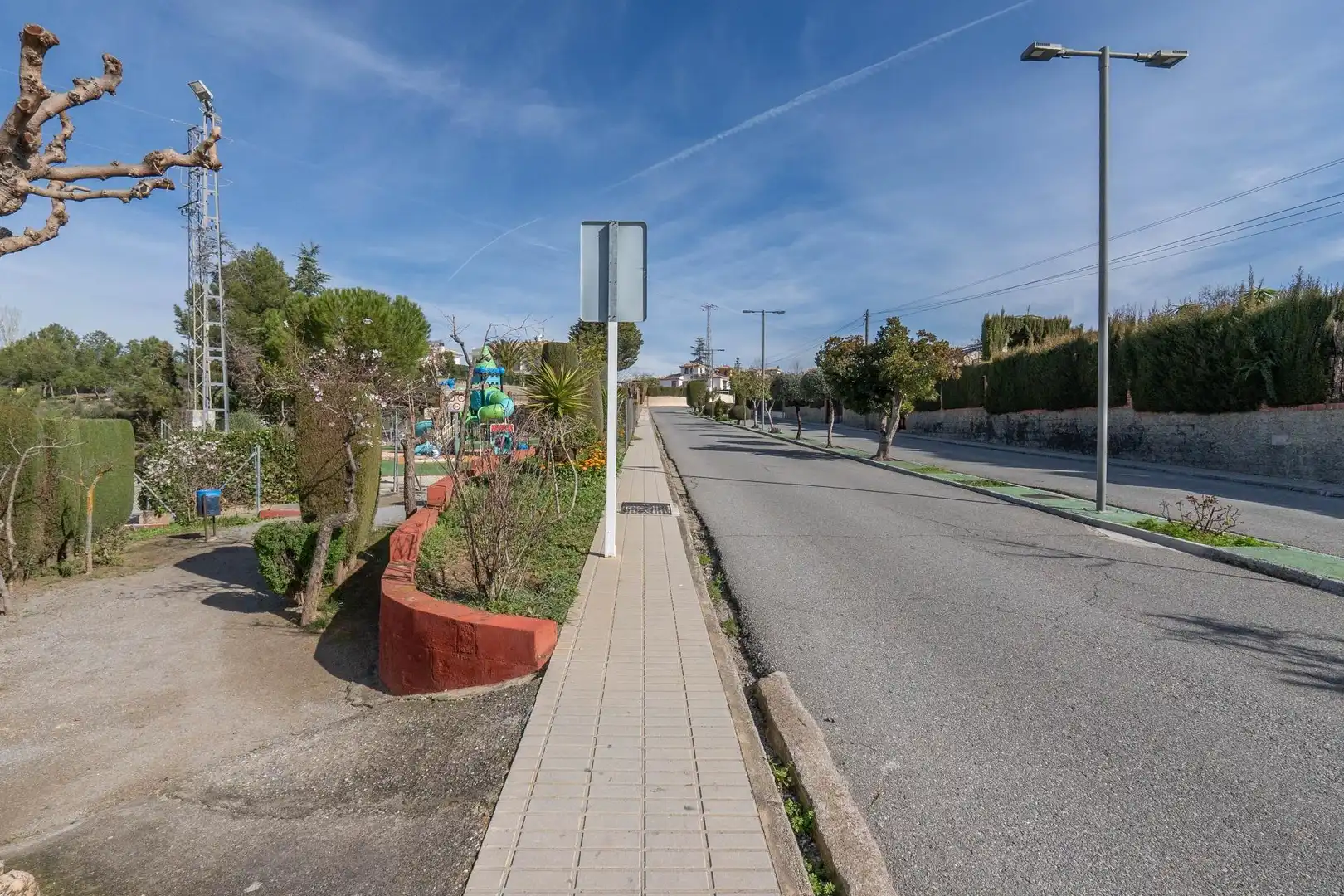 Exterior view of Houses for sale in Villa de Otura  with Air Conditioner, Heating and Private garden