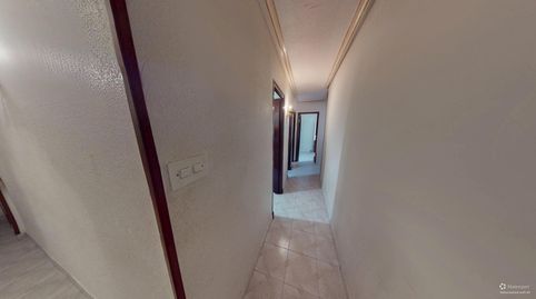 Foto 2 de Piso en venta en Crevillent, Alicante