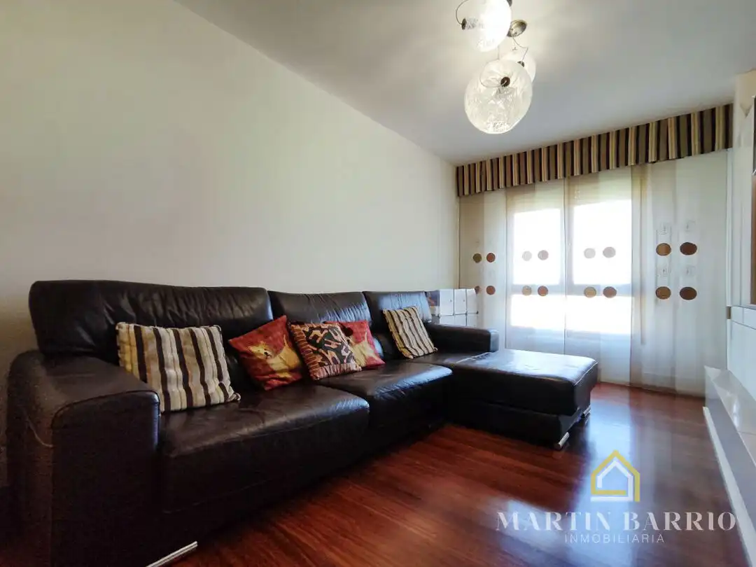 Living room of Flat for sale in Muskiz  with Heating, Terrace and Storage room