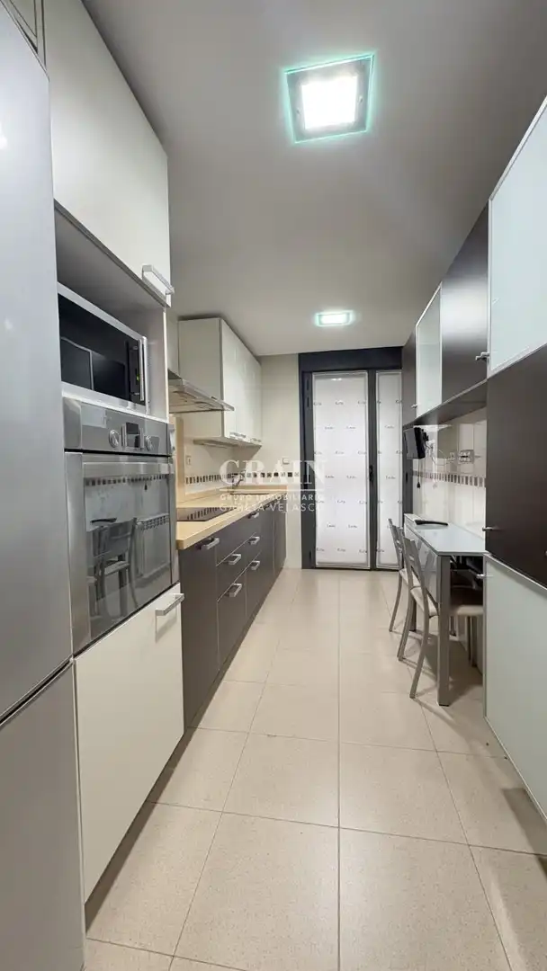 Cocina de Piso en venta en Albacete con Calefacción, Trastero y Piscina