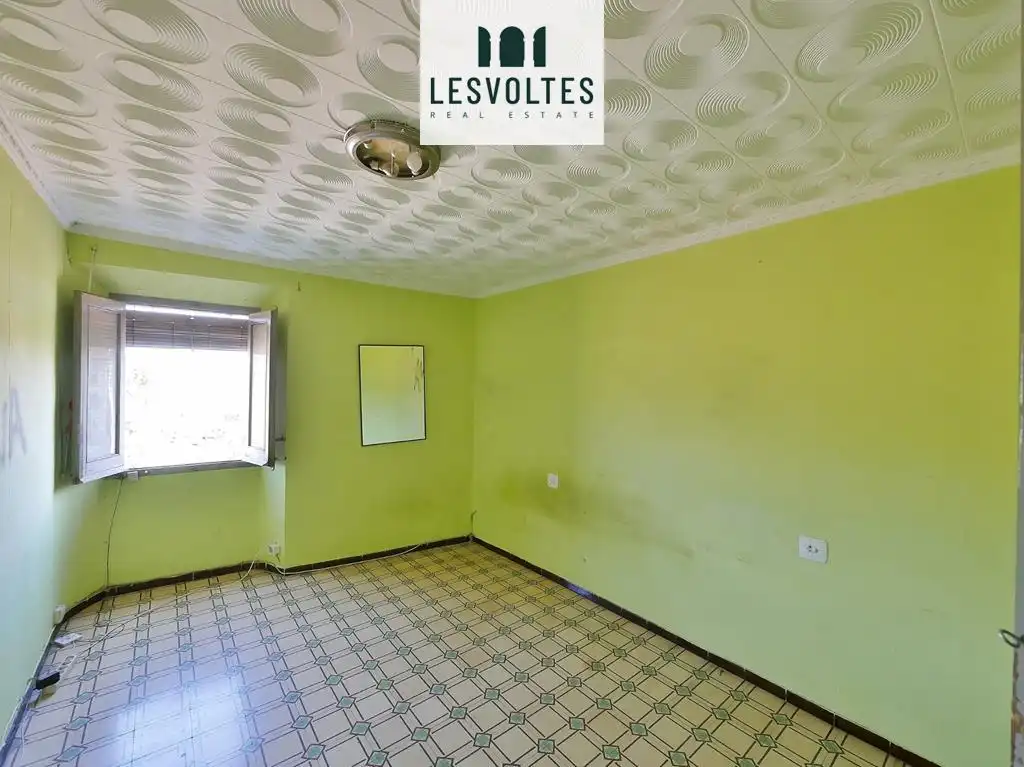 Sala de estar de Casa o chalet en venta en Parlavà con Jardín privado, Terraza y Trastero