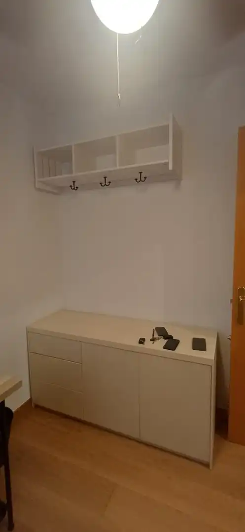 Wohnung zur Miete in Lleida mit Klimaanlage, Heizung und Terrasse