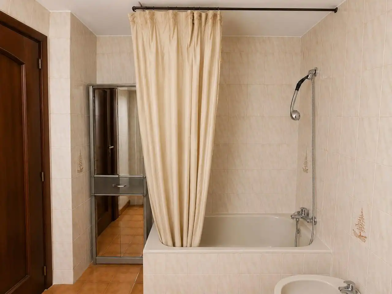 Baño de Piso en venta en Zaragoza con Calefacción, Parquet y Terraza