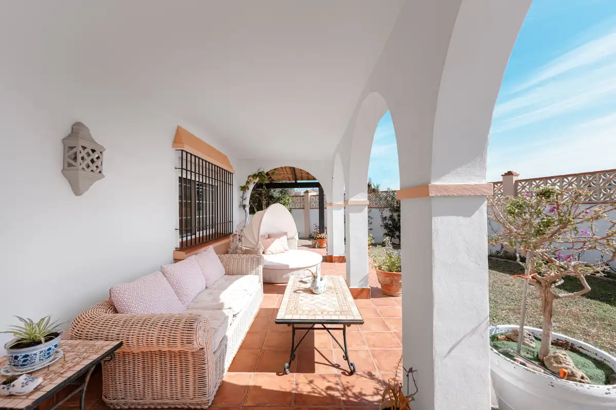 Jardí de Casa o xalet en venda en Marbella amb Aire condicionat, Jardí privat i Piscina