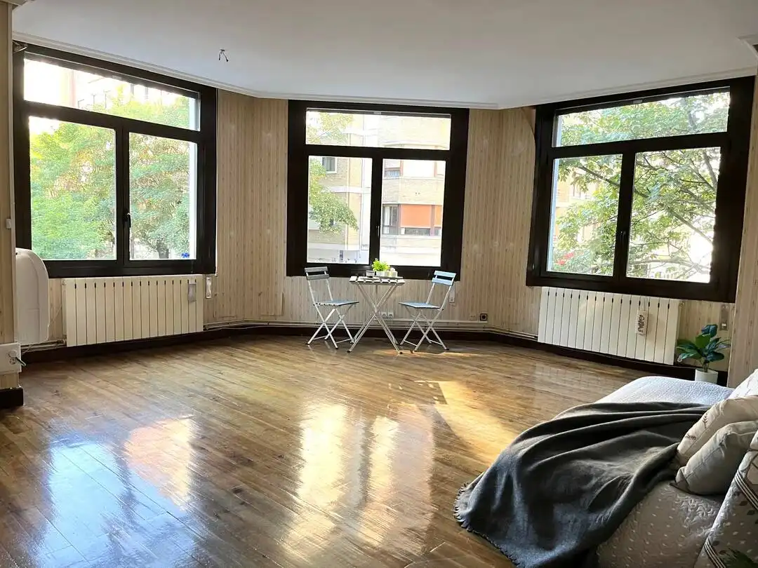 Bedroom of Flat for sale in  Pamplona / Iruña  with Air Conditioner, Heating and Balcony