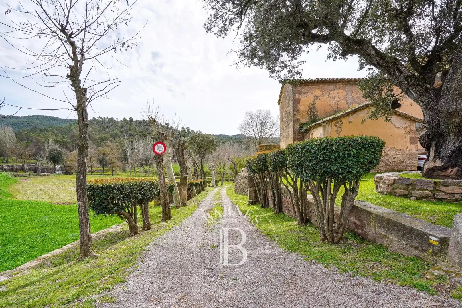 Exterior view of Houses for sale in Sant Mateu de Bages  with Heating and Internet