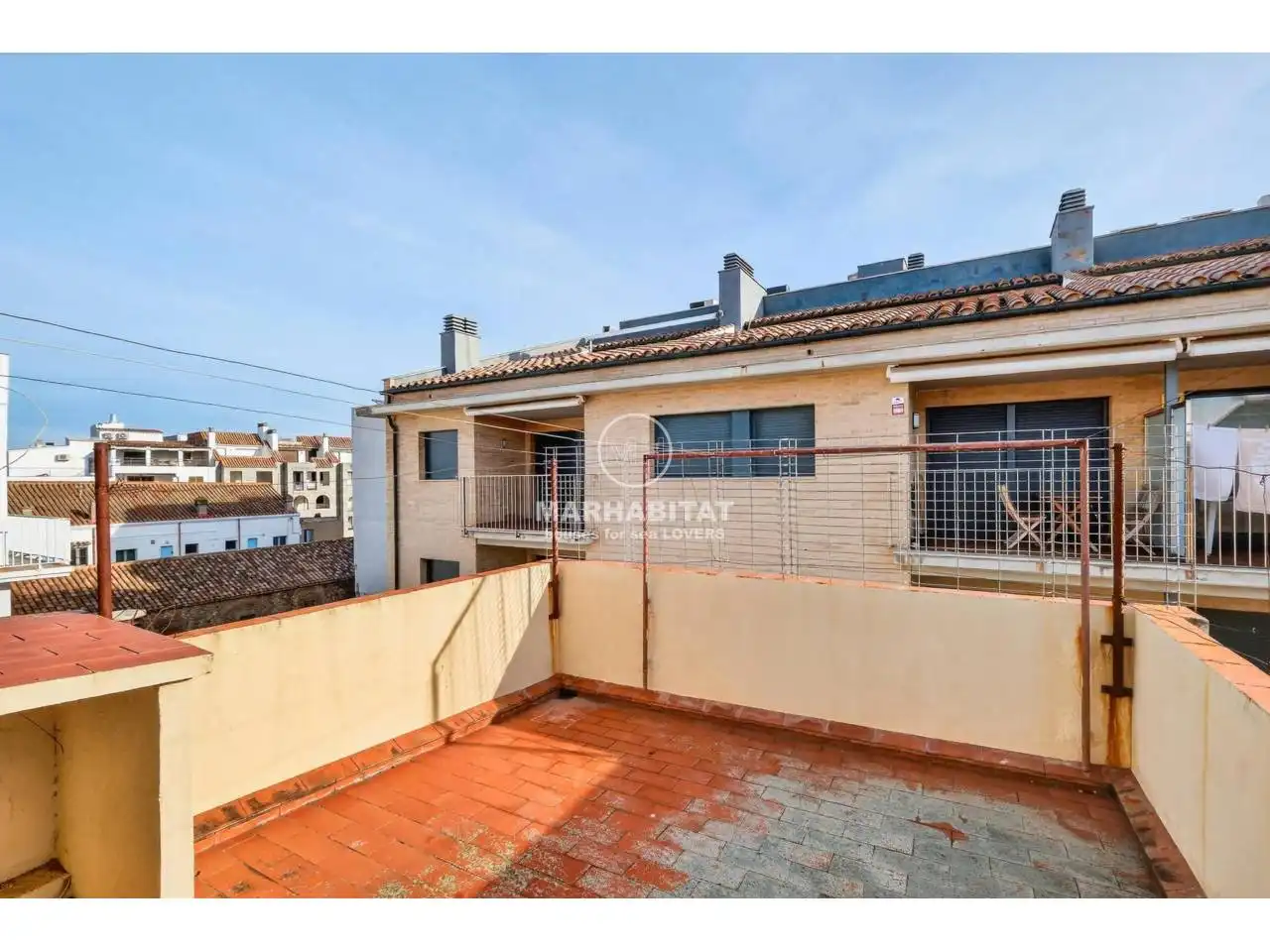 Vista exterior de Casa o chalet en venta en L'Escala con Terraza y Amueblado