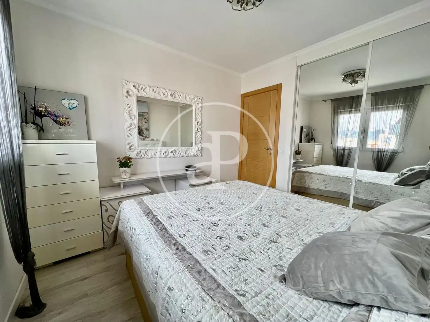 Habitación de Piso en venta en L'Alfàs del Pi con Aire acondicionado, Calefacción y Terraza