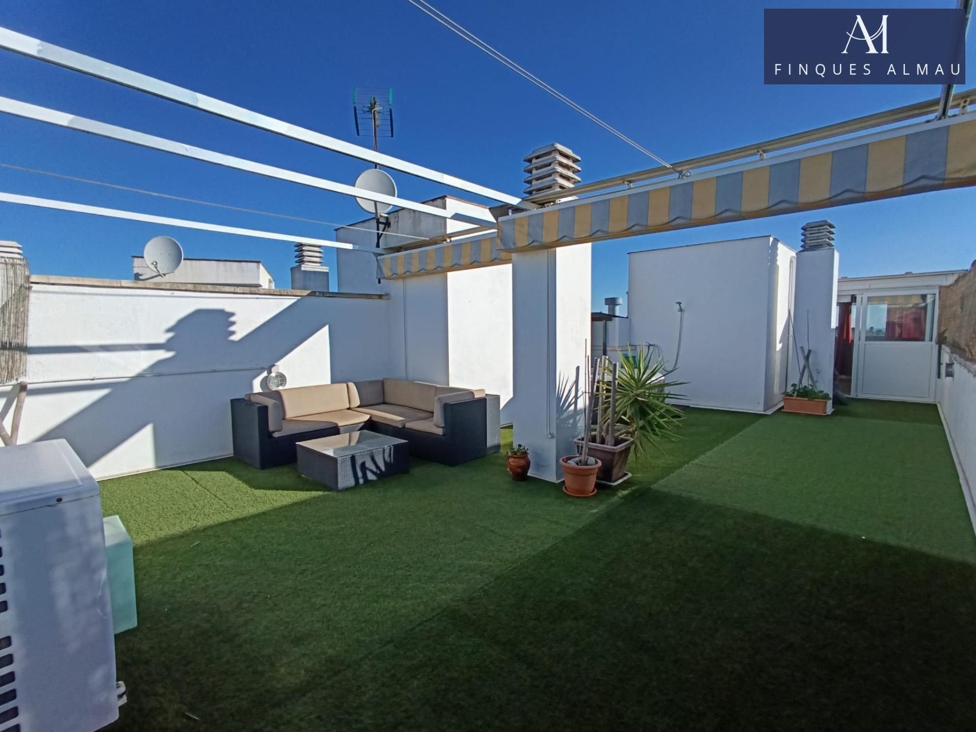 Terraza de Dúplex en venta en Cubelles con Calefacción, Terraza y Trastero
