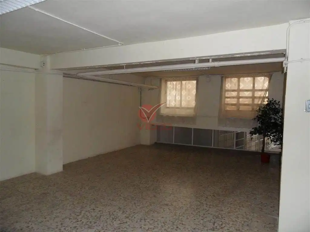 Local comercial en venda a JORGE TORNER, imagen 4