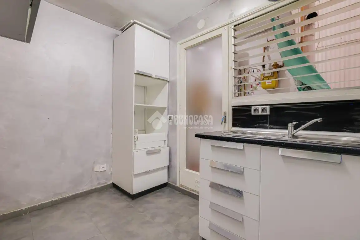 Cocina de Piso en venta en Rubí con Balcón