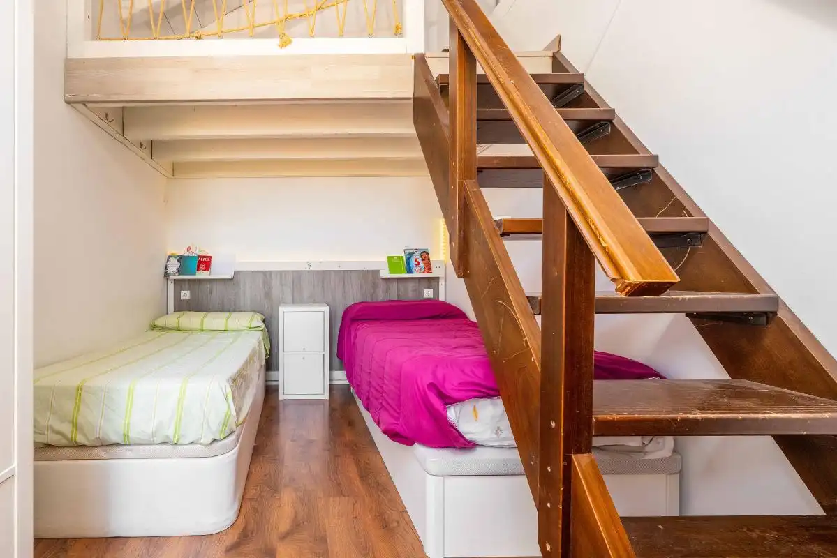 Habitación de Casa adosada en venta en Aznalcázar con Aire acondicionado, Calefacción y Jardín privado