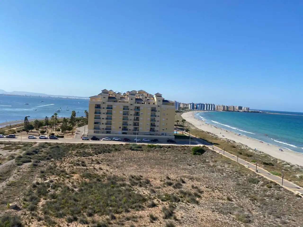 Vista exterior de Piso en venta en Cartagena con Aire acondicionado, Terraza y Trastero