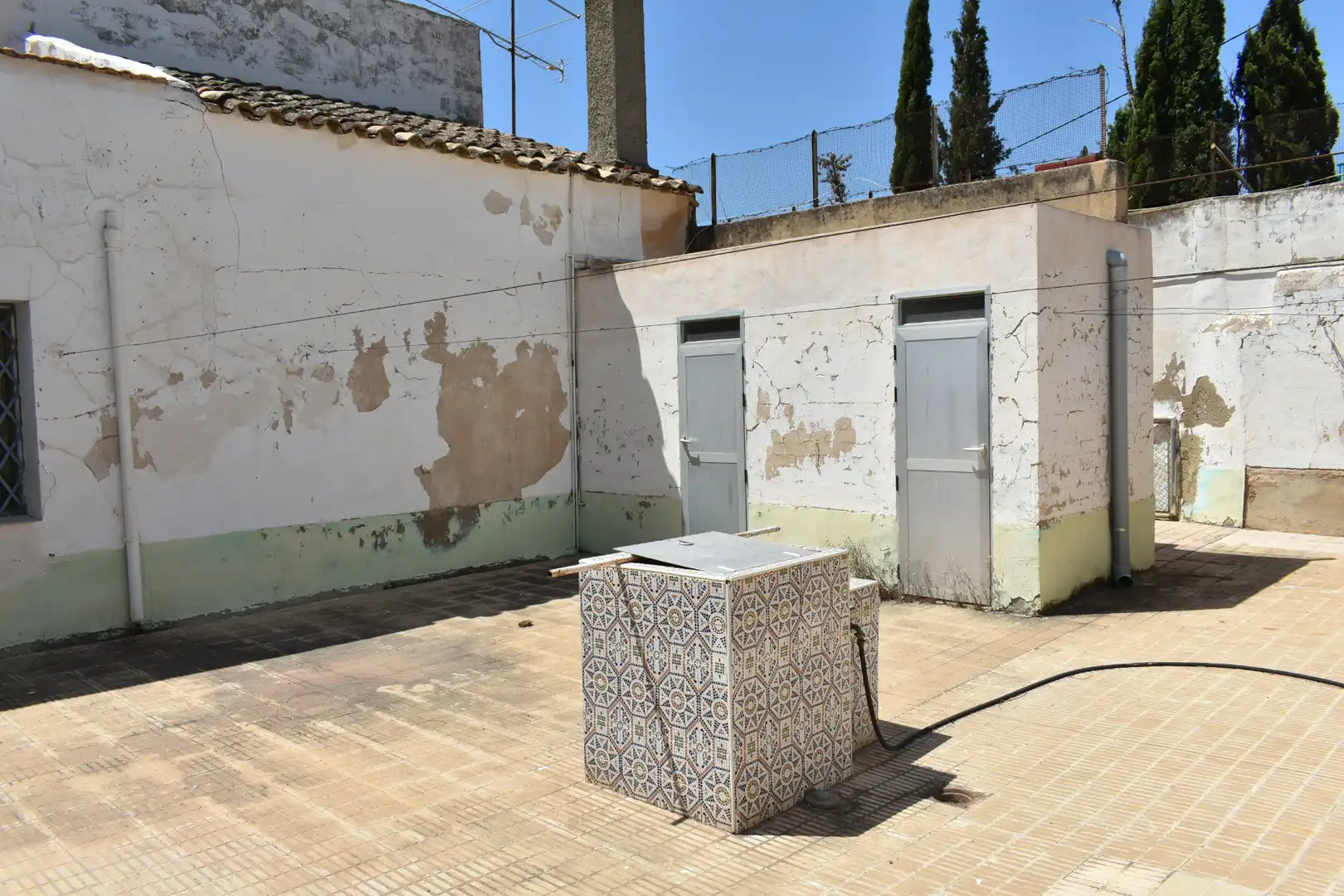 Vista exterior de Casa o chalet en venta en Elche / Elx con Jardín privado y Amueblado