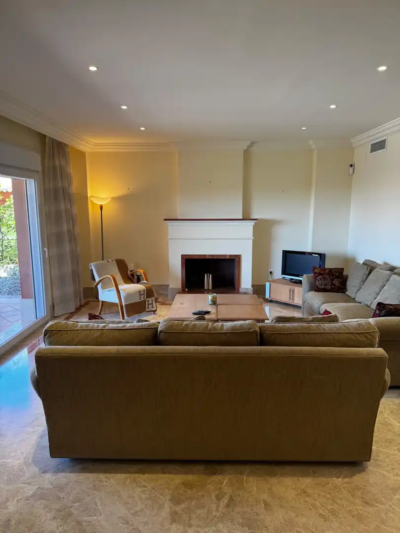 Living room of Detached homes for rent in Marbella  with Air Conditioner, Terrace and Swimming Pool