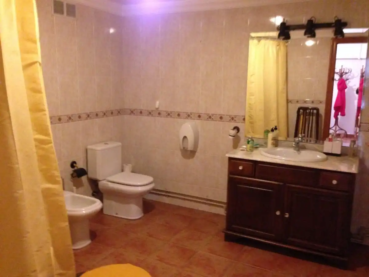 House with pool for sale in La Roda, imagen 9
