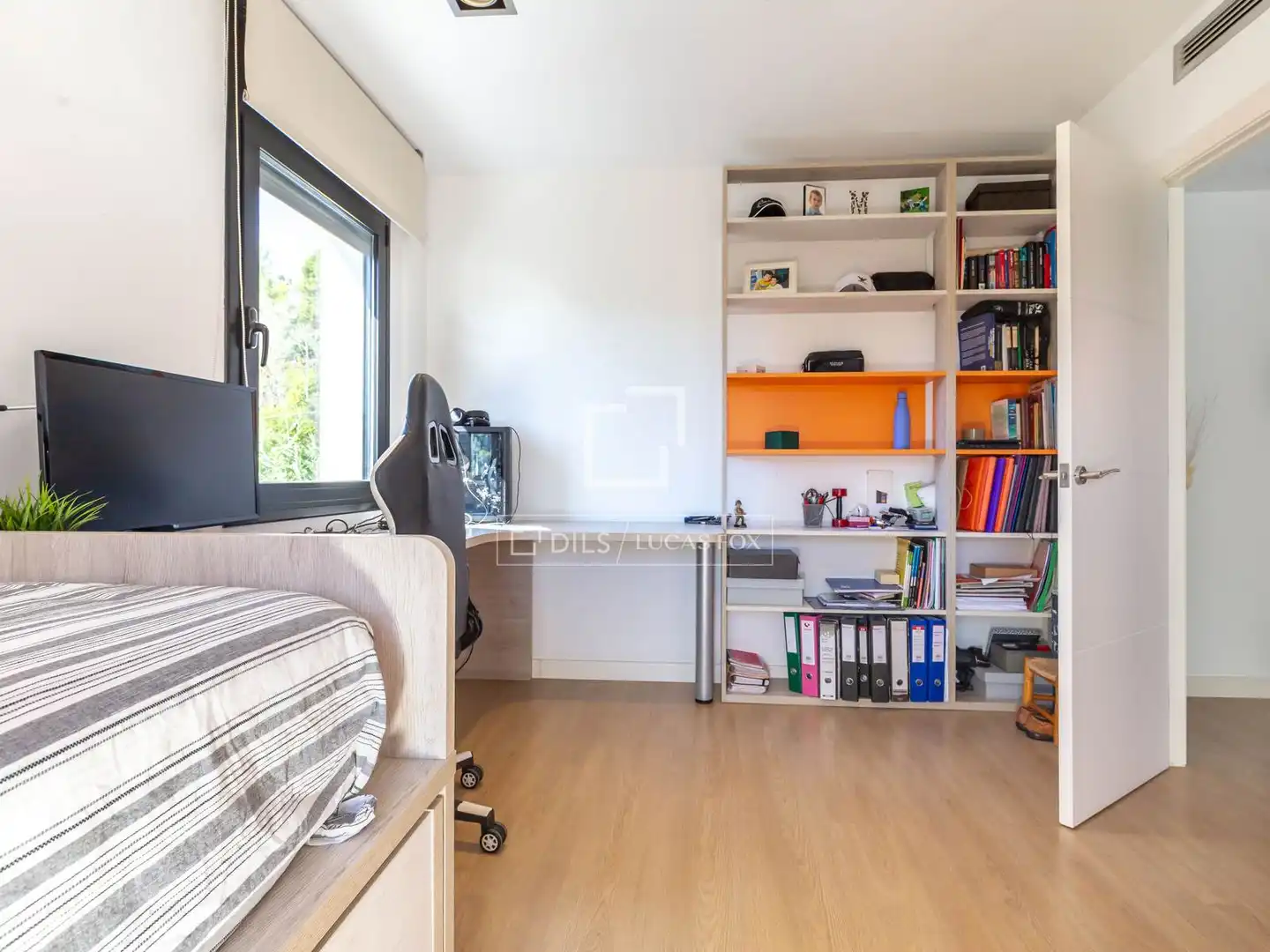 Dormitori de Casa o xalet en venda en Vallirana, Barcelona