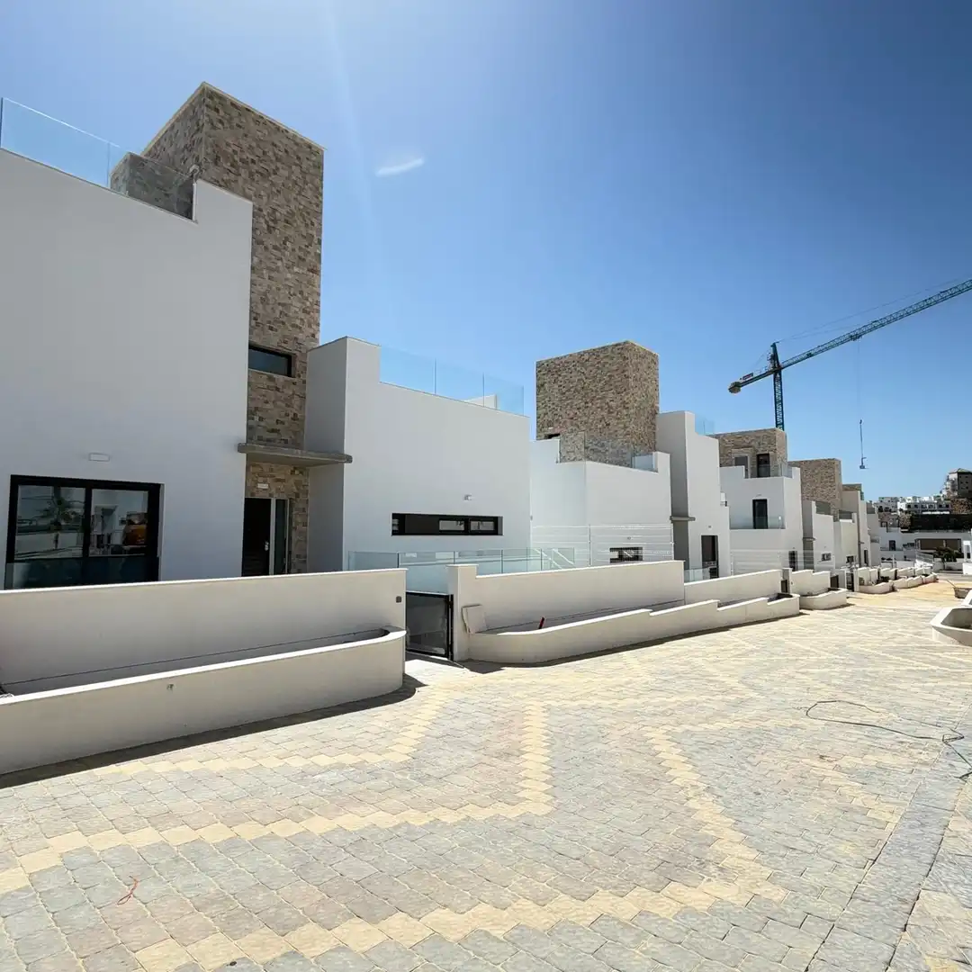 Vista exterior de Casa o chalet en venta en Alcosser con Aire acondicionado, Piscina y Amueblado