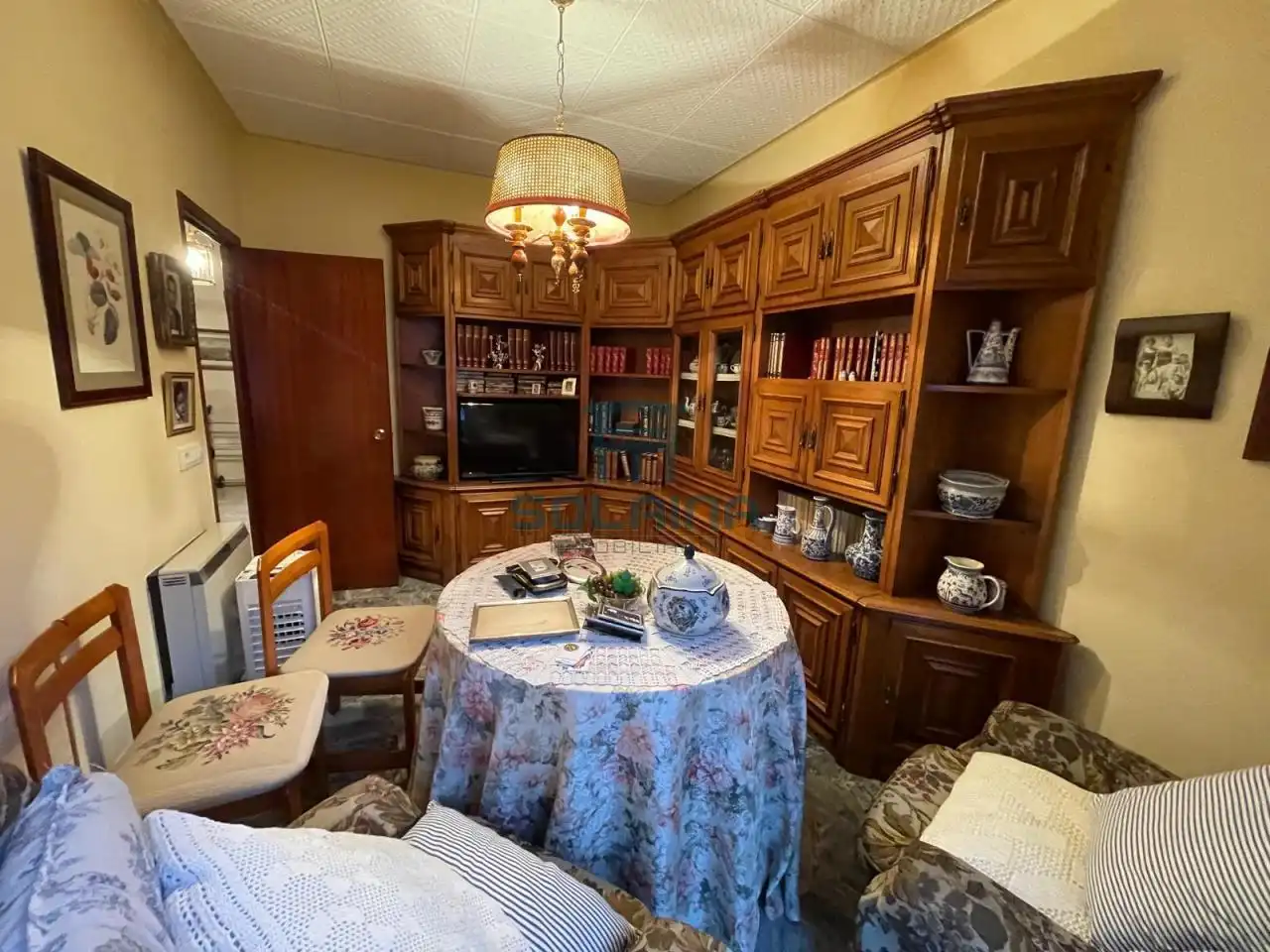 Comedor de Piso en venta en Ourense Capital  con Calefacción, Parquet y Balcón