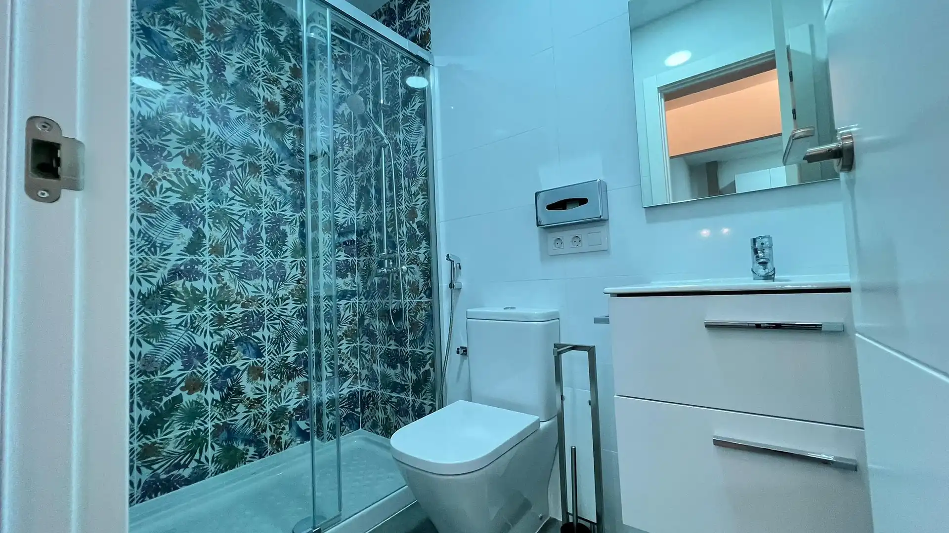 Baño de Piso en venta en San Cristóbal de la Laguna con Trastero y Amueblado