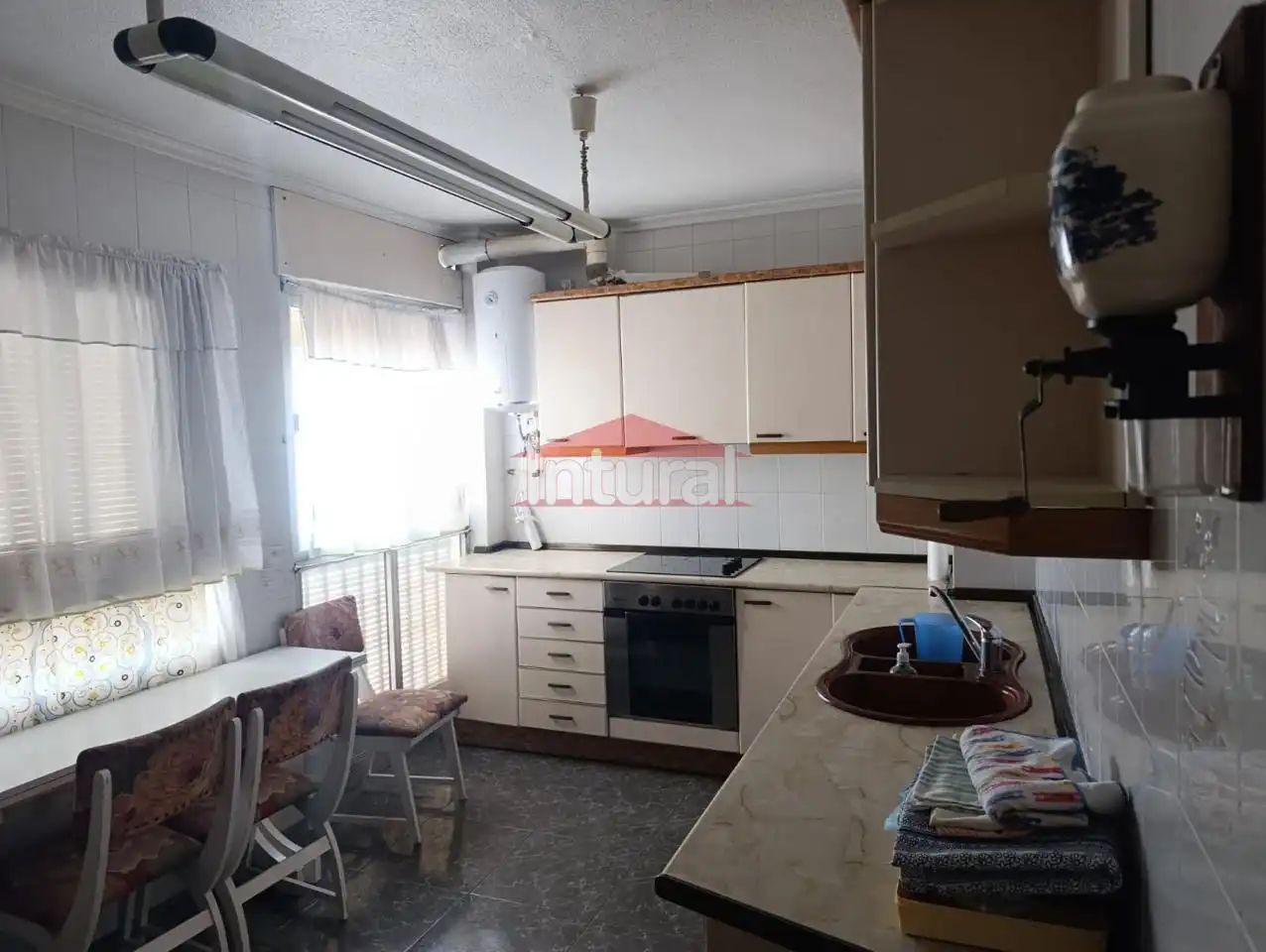Küche von Wohnung zum Verkauf in Albacete mit Klimaanlage, Heizung und Terrasse