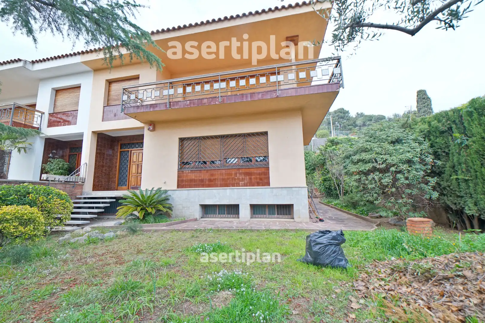 Vista exterior de Casa o chalet de alquiler en Mataró con Jardín privado, Terraza y Trastero
