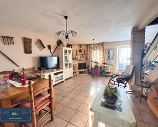 Living room of Single-family semi-detached for sale in Lozoyuela-Navas-Sieteiglesias  with Heating and Oven