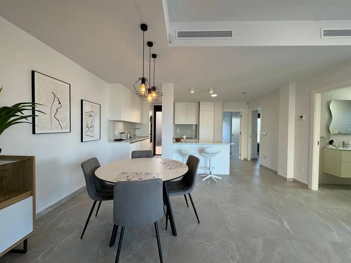 Bungalow con piscina en venta en Calle de los chrimines, imagen 17