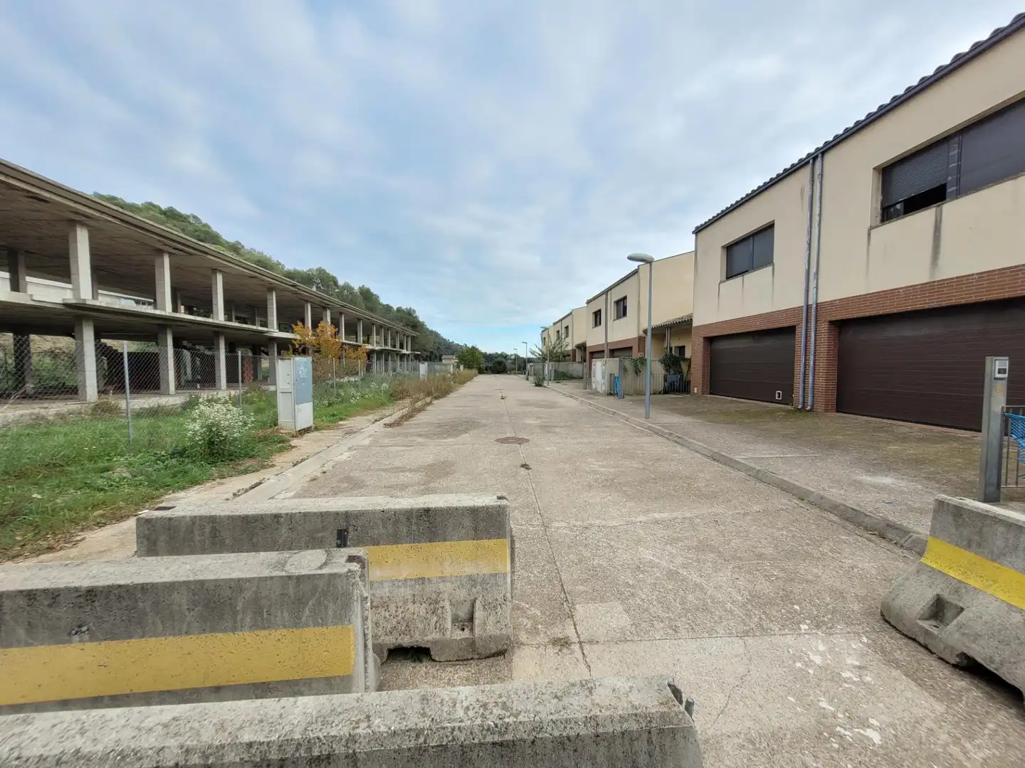 Vista exterior de Edificio en venta en Cervià de Ter