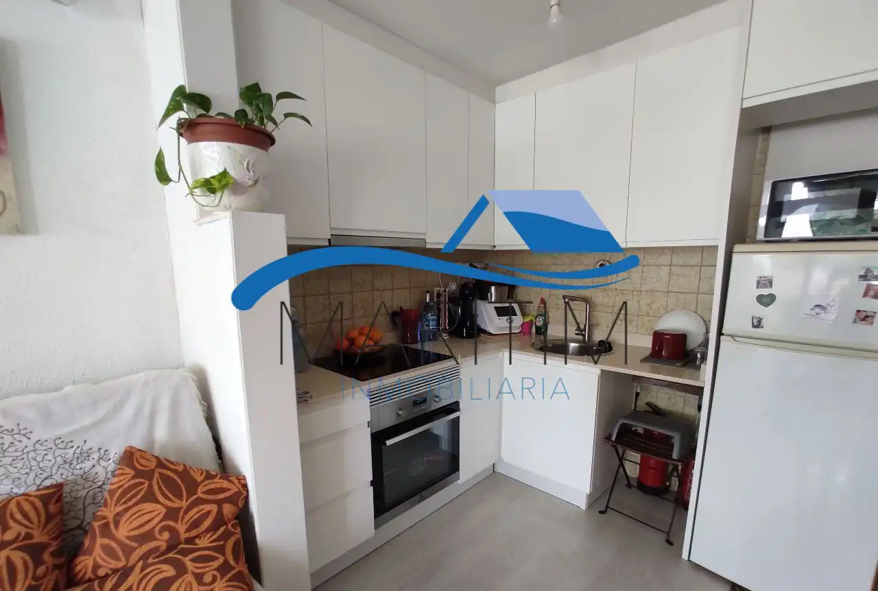 Cuina de Pis en venda en Calella amb Aire condicionat, Calefacció i Terrassa