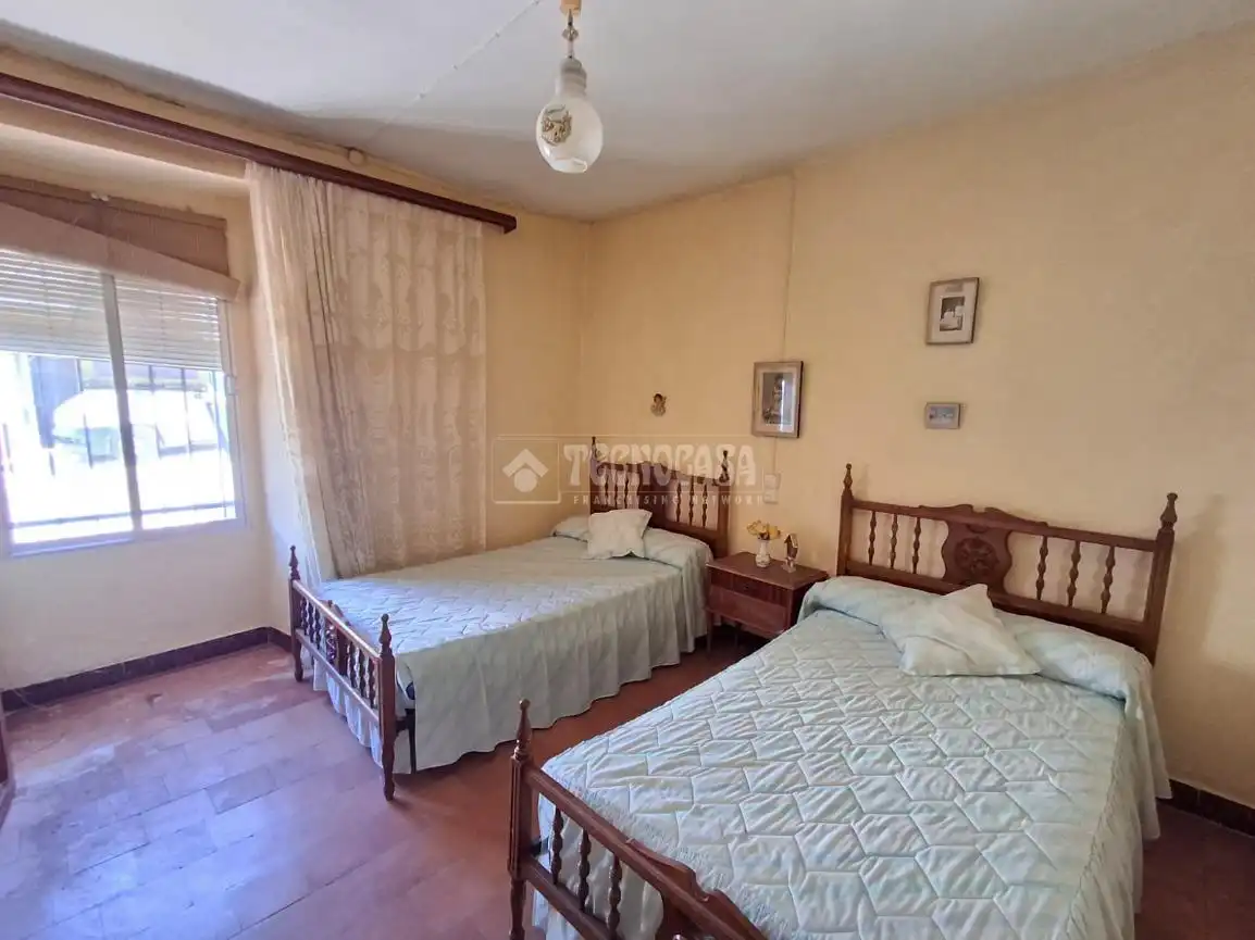 Habitación de Casa adosada en venta en Vilches