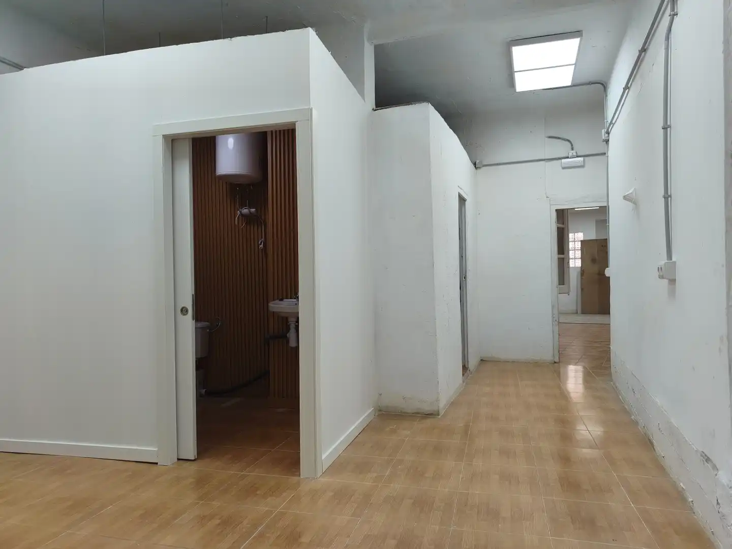 Geschaftsraum zur Miete in Zaragoza