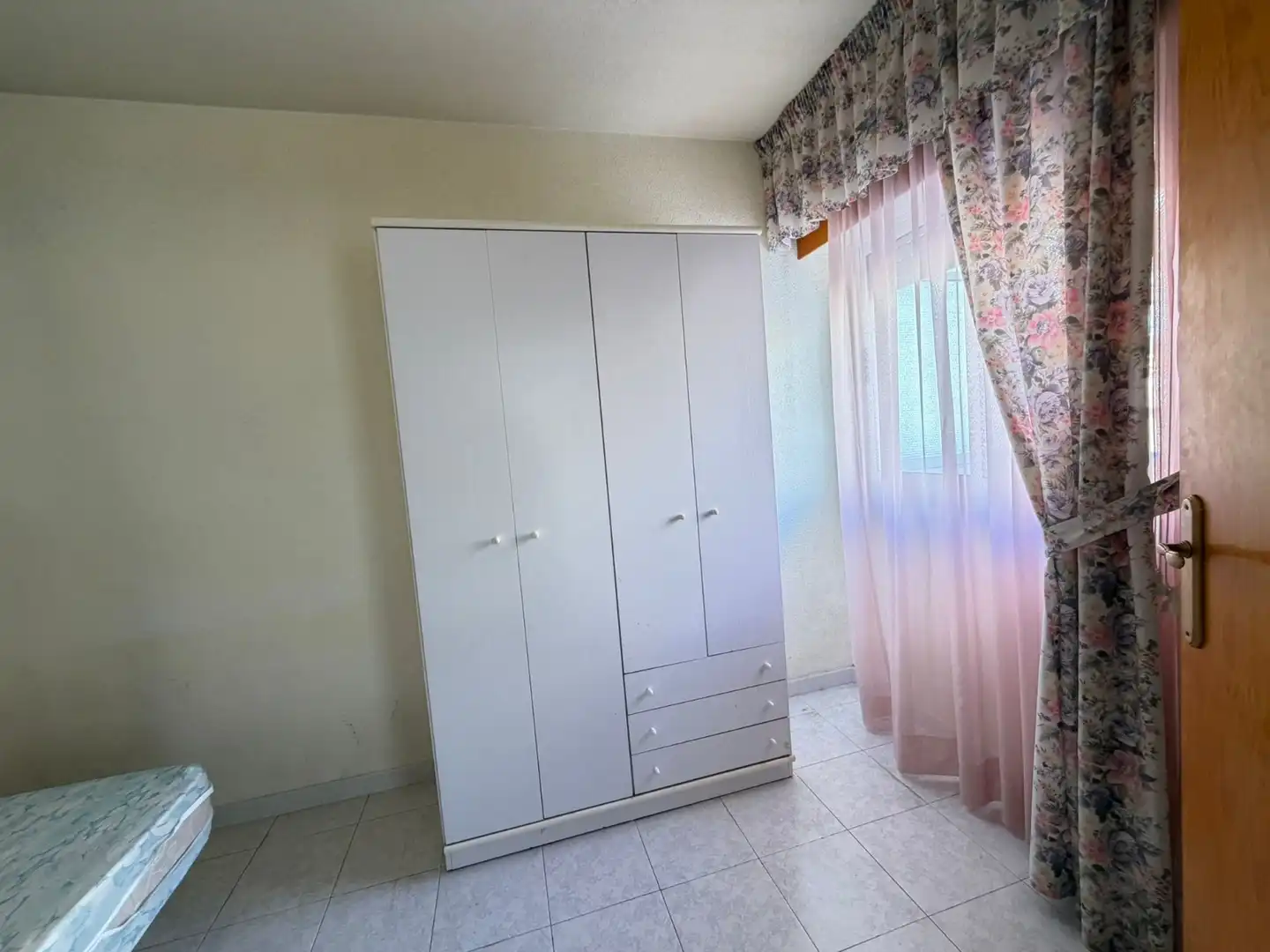 Bedroom of Flat for sale in Torrevieja  with Terrace, Furnished and Washing machine