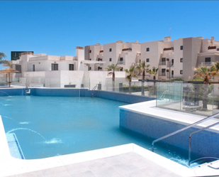 Piscina de Apartament en venda en Mijas amb Aire condicionat, Terrassa i Traster