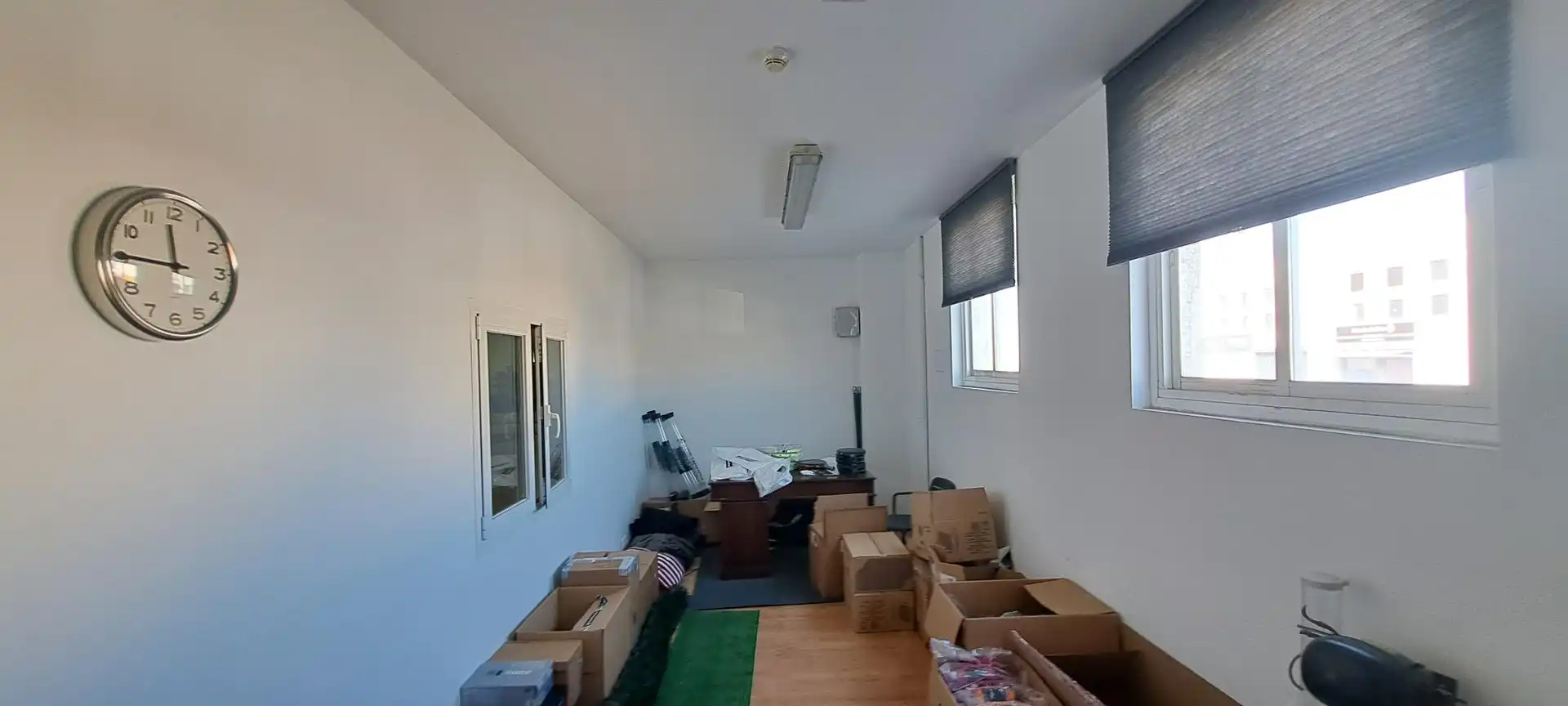 Local de lloguer a Travesía Villa Esther, 13, Polígono El Nogal - Malatones - Río de Janeiro