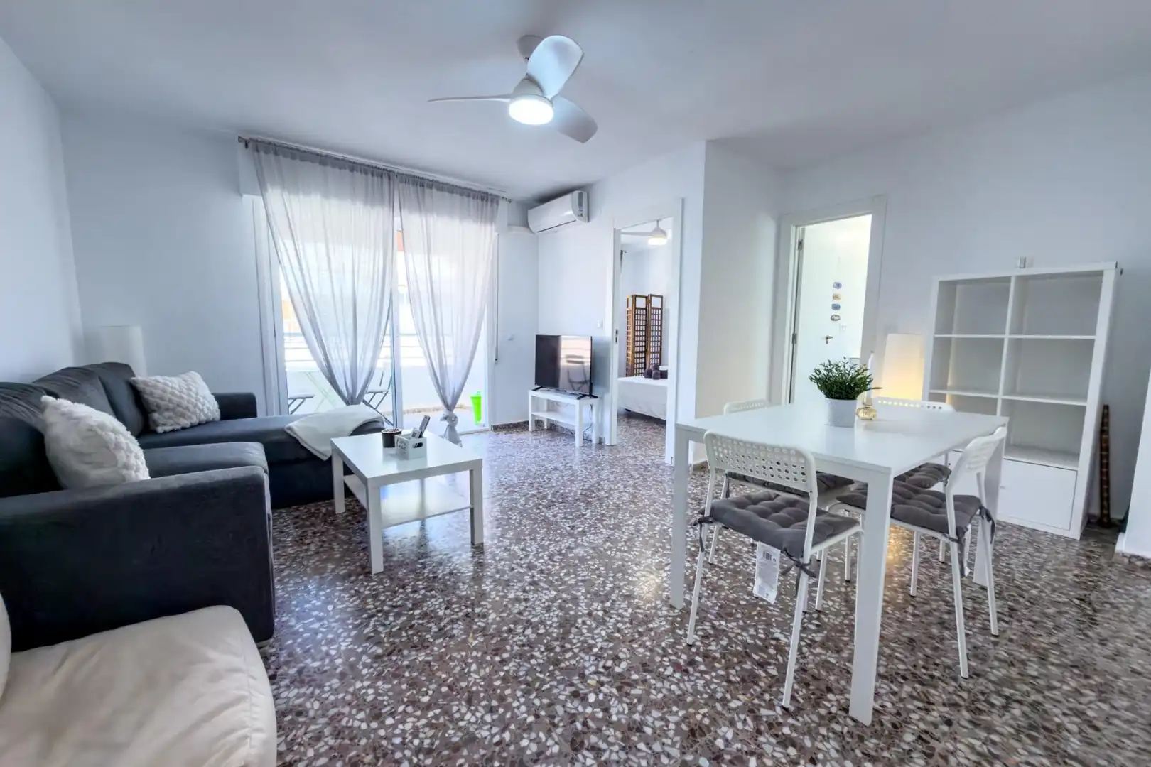 Piso con terraza en venta en Calle VIRGEN DE LA PALOMA 4
