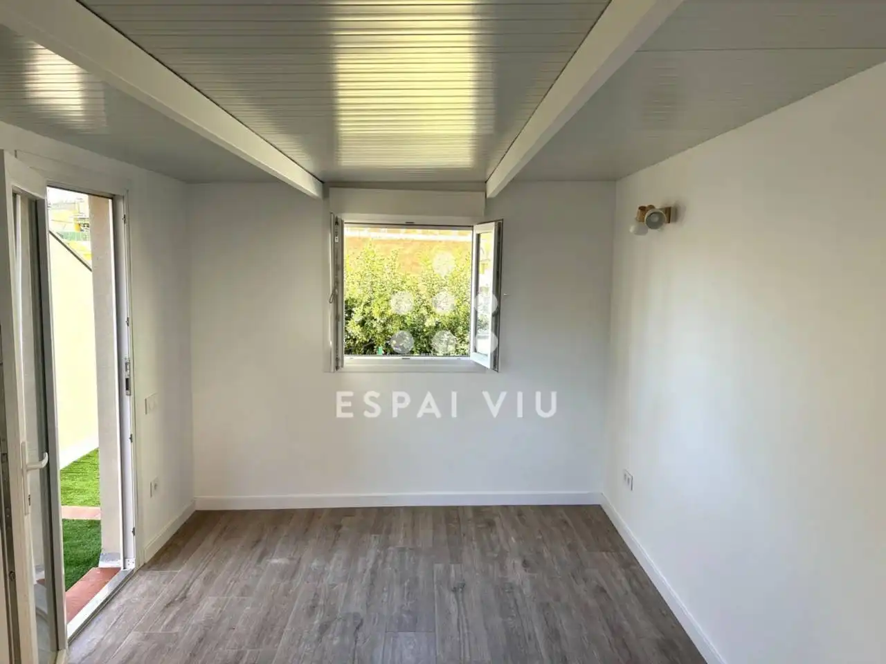 Schlafzimmer von Haus oder Chalet zum Verkauf in Terrassa mit Klimaanlage, Heizung und Privatgarten