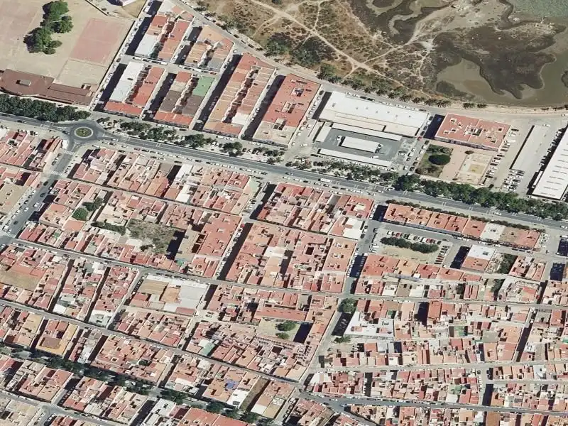 Piso en venta en Calle Cervantes 109, imagen 2