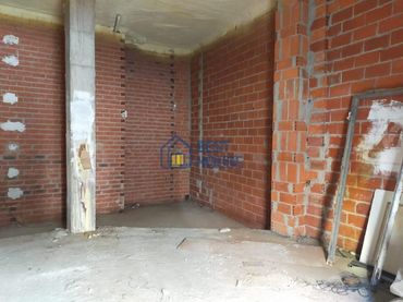 Local comercial en venda a San Mamés - La Palomera