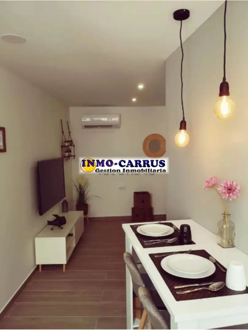 Habitación de Piso de alquiler en Elche / Elx con Aire acondicionado, Calefacción y Amueblado