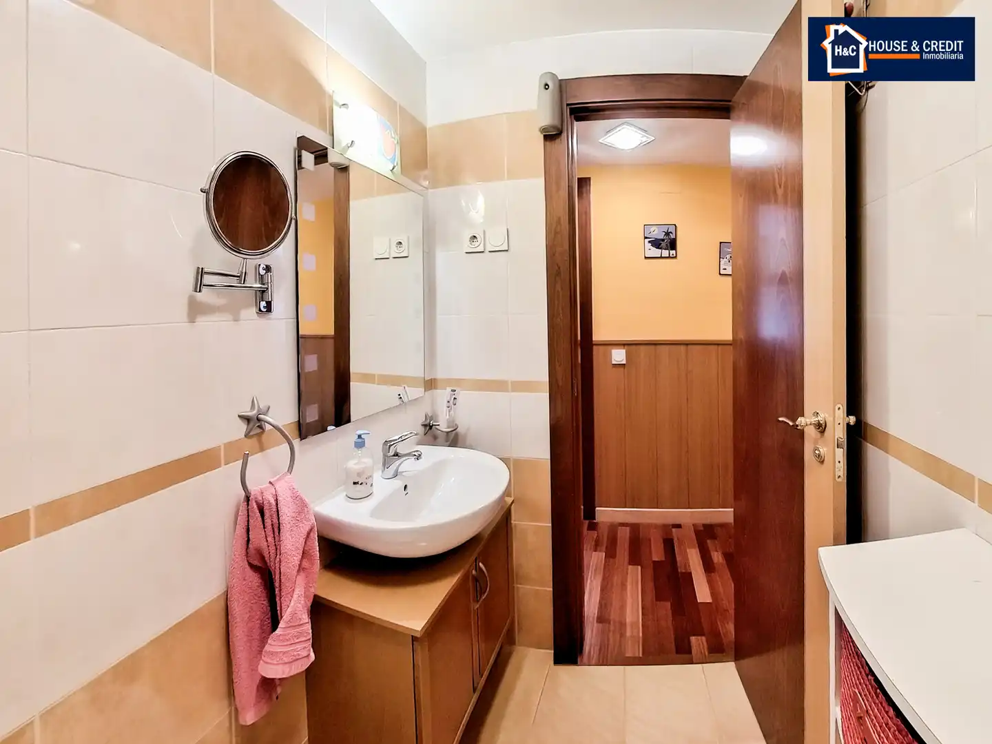 Baño de Piso en venta en Pinto con Aire acondicionado, Calefacción y Terraza